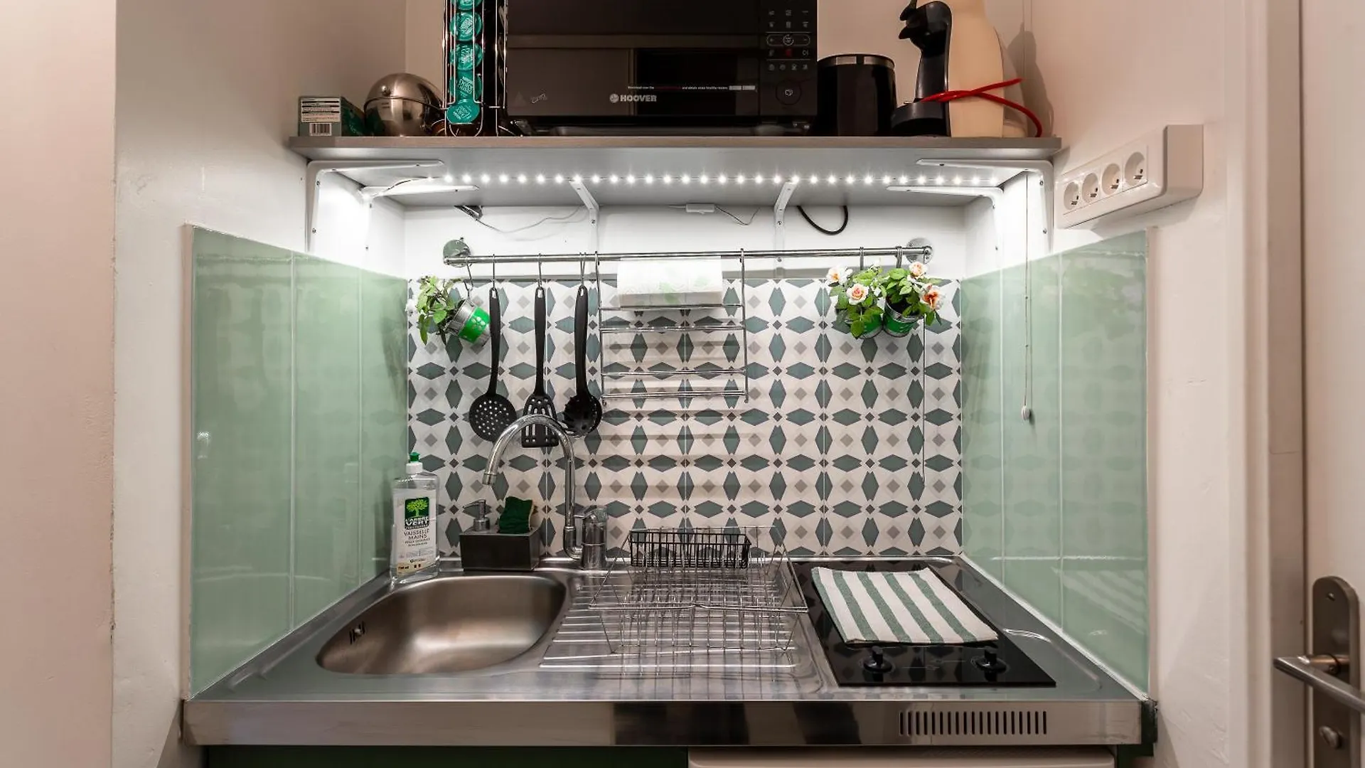 Apartment Studio Calme Et Accueillant Metro Charonne Paris